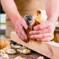 Gerommel in de marge